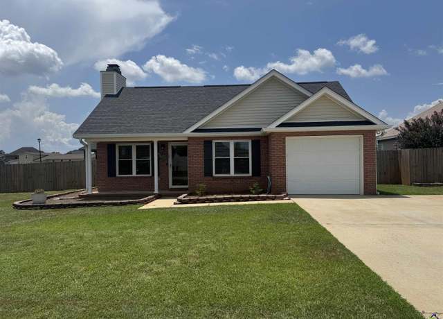 Property at 101 Sark Drive Dr, Warner Robins, GA 31088, 3 beds, 2 baths