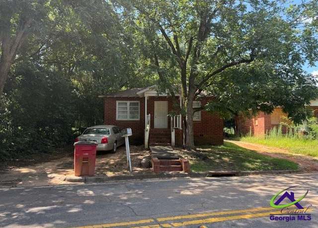 Property at 4030 Marion Avenue Ave, Macon, GA 31206, 2 beds, 1 bath