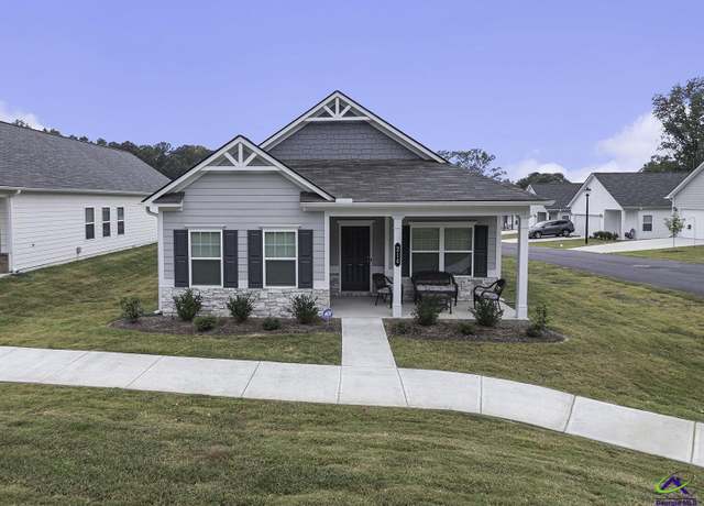 Property at 214 N Dogwood St, Villa Rica, GA 30180, 3 beds, 2 baths