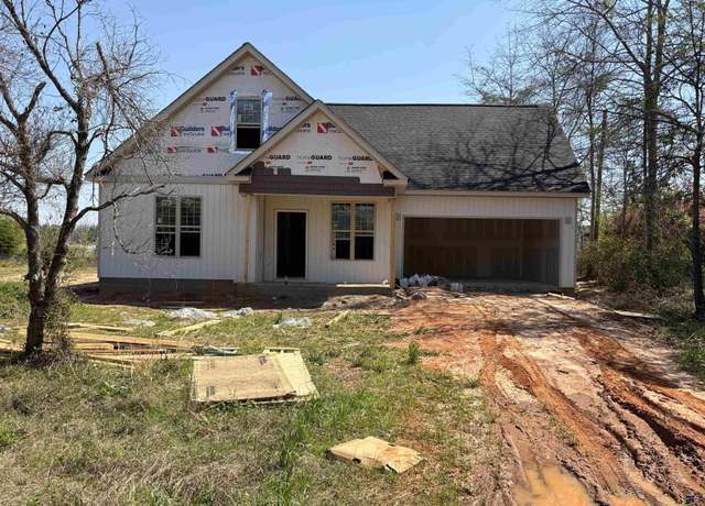 Property at 102 Sasser Dr, Bonaire, GA 31005, 3 beds, 2 baths