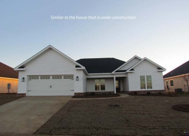 Property at 106 Nash Ct, Perry, GA 31069, 4 beds, 2 baths