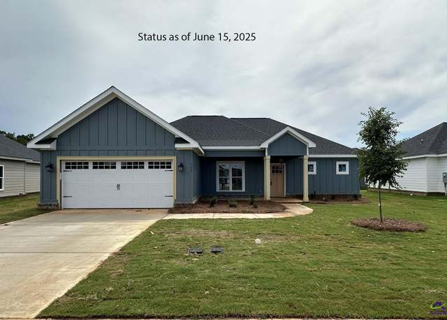 Property at 102 Nash Ct, Perry, GA 31069, 3 beds, 2.5 baths