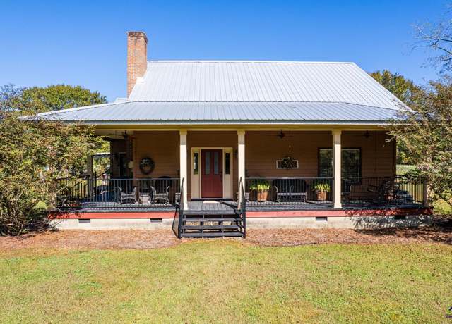 Property at 397 Smith Rd, Cairo, GA 39828, 3 beds, 2.5 baths