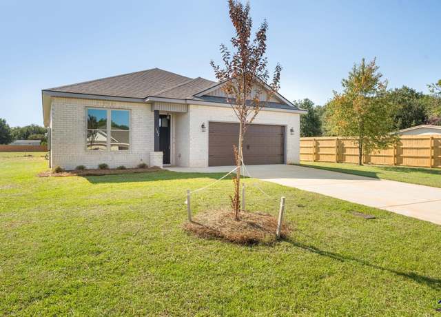 Property at 102 Hunt's Landing Dr, Kathleen, GA 31047, 3 beds, 2 baths