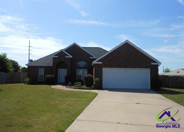 Property at 306 Lancaster Ln, Warner Robins, GA 31028, 3 beds, 2 baths