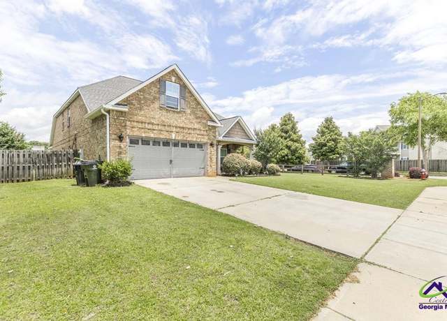 Property at 101 Regency Ct, Warner Robins, GA 31088, 6 beds, 4 baths