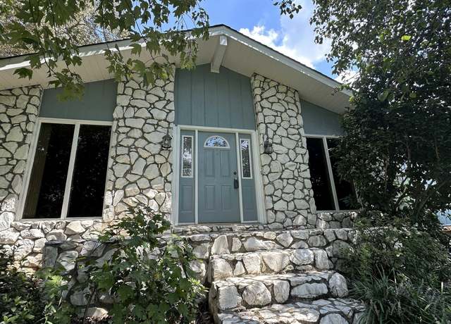 Property at 1108 Briarcliff Rd, Warner Robins, GA 31088, 3 beds, 2 baths