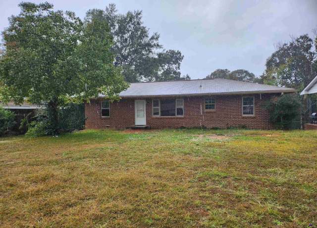 Property at 605 N Briarcliff St, Warner Robins, GA 31088, 3 beds, 1.5 baths