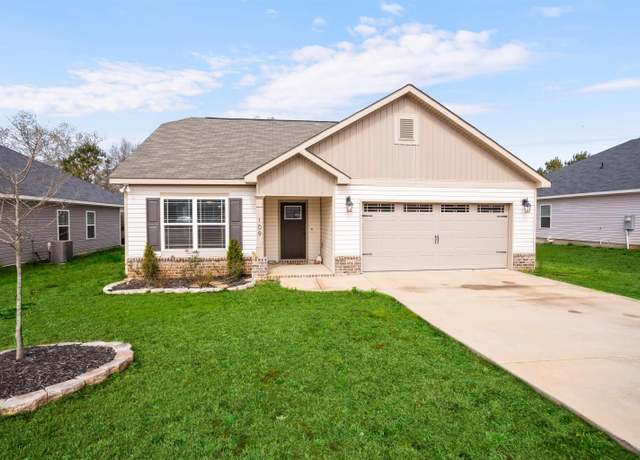 Property at 109 Red Tail Cir, Byron, GA 31008, 3 beds, 2 baths