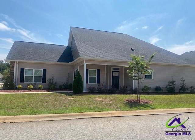 Property at 145 Fairway Oaks Dr, Perry, GA 31069, 2 beds, 2 baths