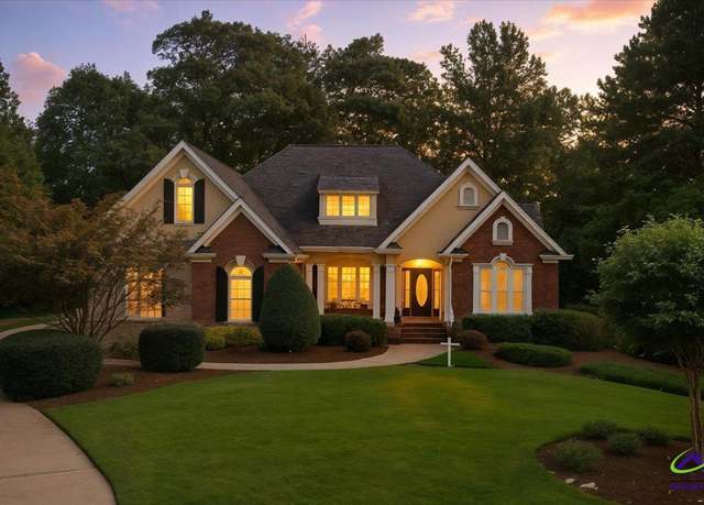 Property at 107 River Forest Dr, Forsyth, GA 31029, 4 beds, 3.5 baths