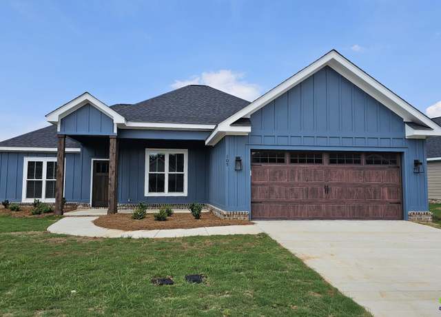 Property at 105 Nash Ct, Perry, GA 31069, 3 beds, 2 baths