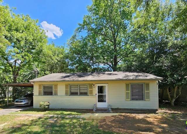 Property at 108 Smith Place Pl, Warner Robins, GA 31093, 3 beds, 1 bath