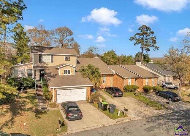 Property at 105 Leisure Lake Ct, Warner Robins, GA 31088, 2 beds, 2 baths