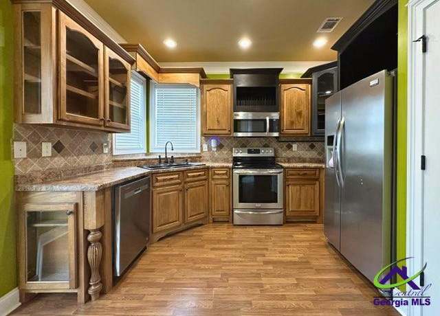 Property at 321 Manchester Ln, Byron, GA 31008, 3 beds, 2 baths