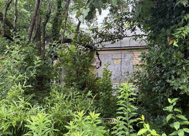 Property at 3229 Harrel St, Macon, GA 31206, 3 beds, 2.5 baths