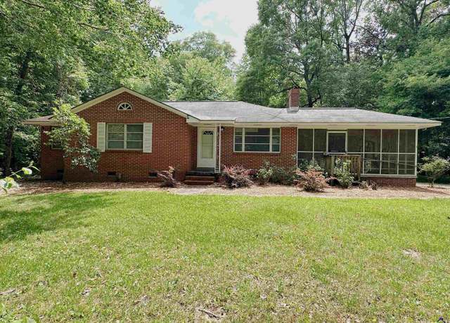 Property at 861/869 N Hwy 87, Cochran, GA 31014, 3 beds, 1 bath