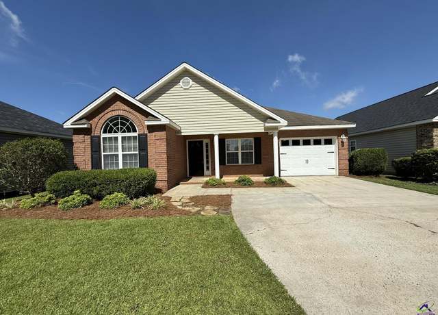 Property at 102 Monticello Dr, Byron, GA 31008, 3 beds, 2 baths