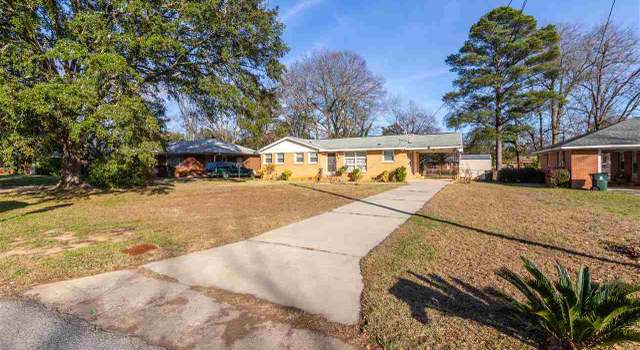 Photo of 504 Parkwood Dr, Warner Robins, GA 31093