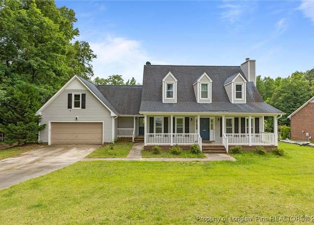 Property at 8230 Shoreway Dr, Fayetteville, NC 28304, 3 beds, 2.5 baths