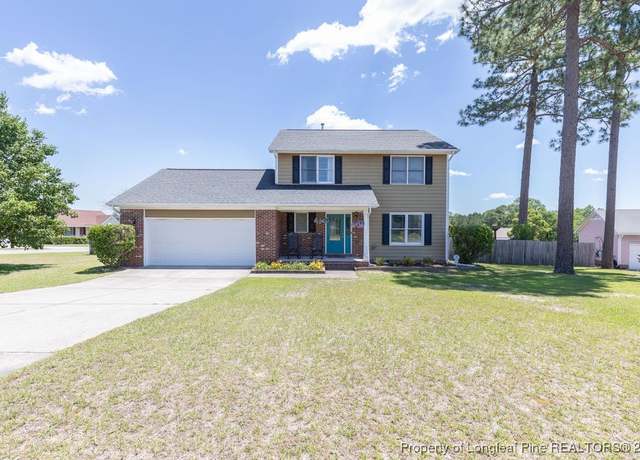 Property at 5716 Westover Pl, Fayetteville, NC 28304, 3 beds, 2.5 baths