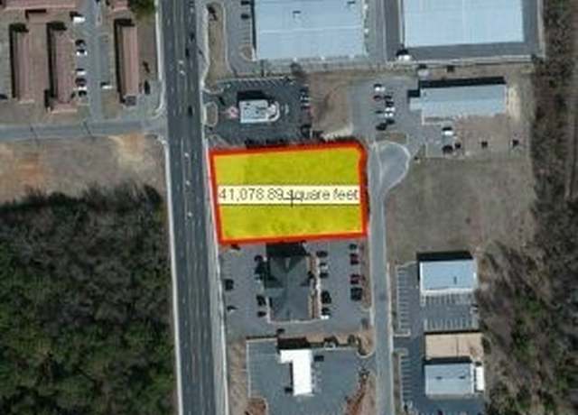 Property at 247 Meed Ct, Fayetteville, NC 28303