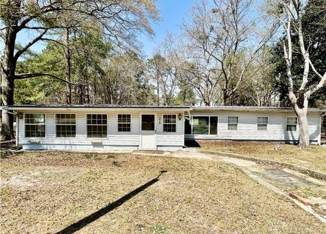 Property at 324 Stephanie St, Linden, NC 28356, 4 beds, 2 baths