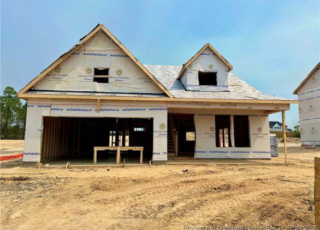 Property at 194 Steeple Ridge Rdg, Cameron, NC 28326, 4 beds, 2.5 baths