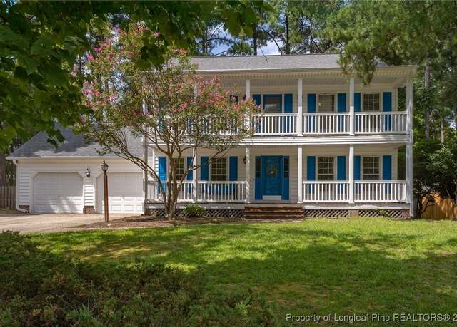 Property at 6105 Lochview Dr, Fayetteville, NC 28311, 4 beds, 2.5 baths