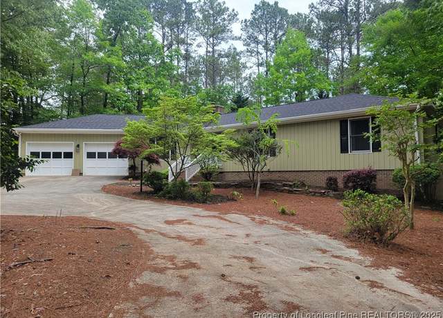 Property at 179A Fairway Ln, Sanford, NC 27332, 3 beds, 2.5 baths