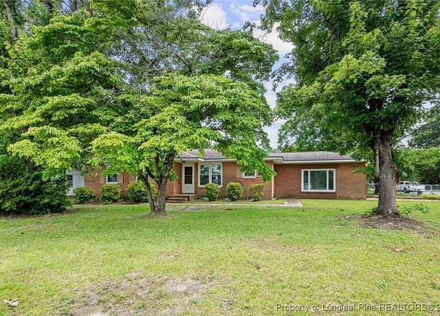 Property at 6425 Morganton Rd, Fayetteville, NC 28314, 3 beds, 1.5 baths