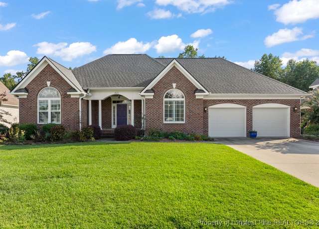 Property at 415 W Summerchase Dr, Fayetteville, NC 28311, 4 beds, 3.5 baths