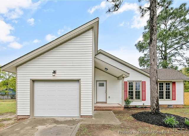 Property at 5710 Player Cir, Hope Mills, NC 28348, 3 beds, 2 baths