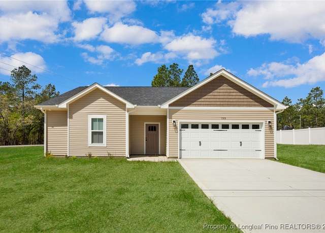 Property at 133 Mumford Rd, Raeford, NC 28376, 3 beds, 2.5 baths