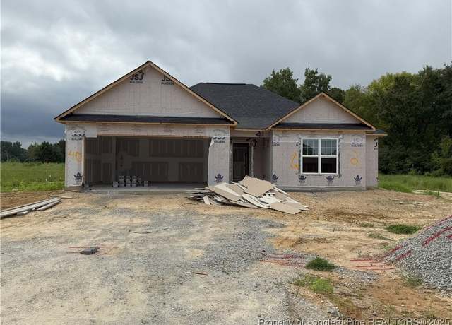 Property at 40 Boston River Dr, Dunn, NC 28334, 3 beds, 2 baths