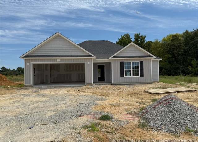 Property at 40 Boston River Dr, Dunn, NC 28334, 3 beds, 2 baths