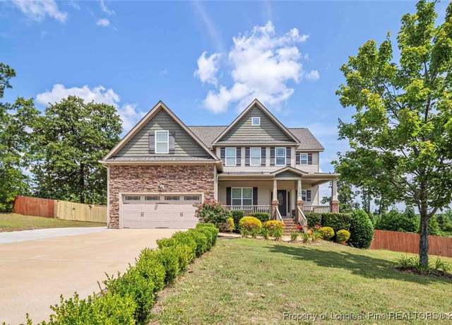 Property at 416 Kentucky Derby Ln, Lillington, NC 27546, 4 beds, 3 baths
