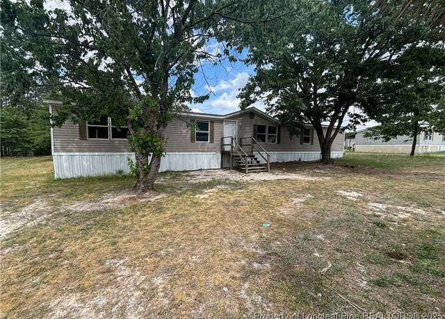 Property at 4738 Hickory Ridge Rd, Parkton, NC 28371, 4 beds, 2 baths