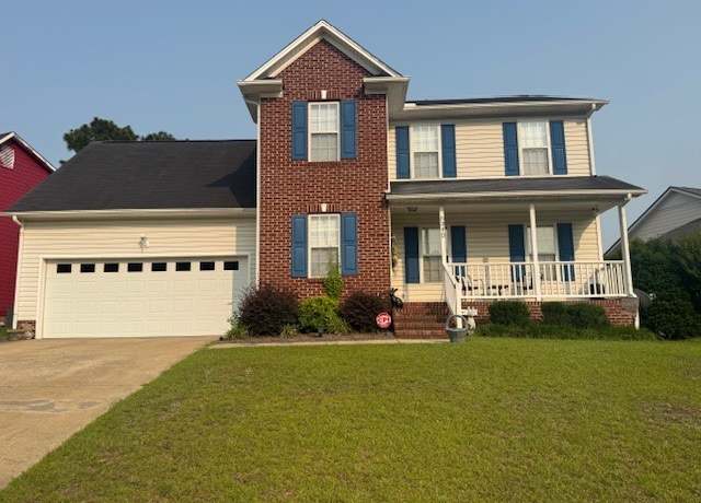 Property at 5340 Miranda Dr, Hope Mills, NC 28348, 3 beds, 2.5 baths