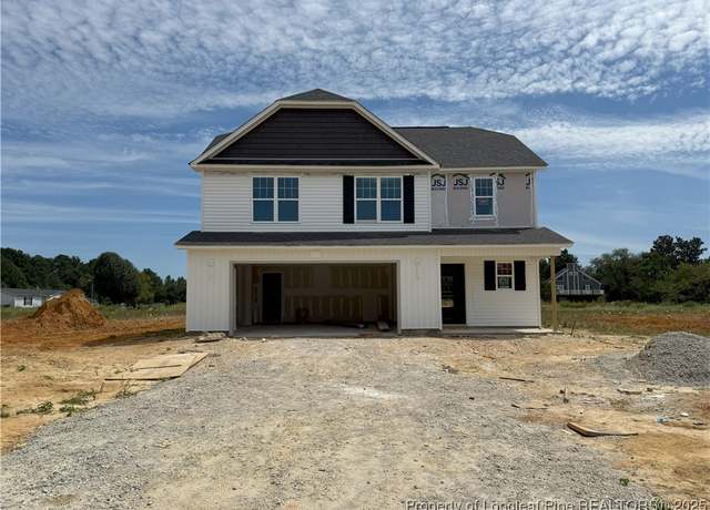 Property at 82 Boston River Dr, Dunn, NC 28334, 4 beds, 2.5 baths