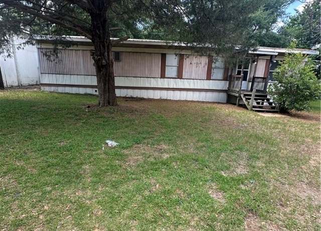 Property at 234 Draughone Ave, Fayetteville, NC 28306, 3 beds, 1 bath