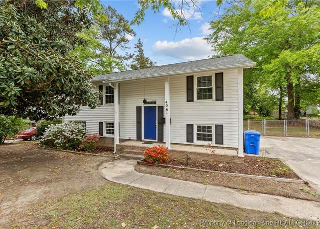 Property at 406 Stacy Weaver Dr, Fayetteville, NC 28311, 4 beds, 2 baths
