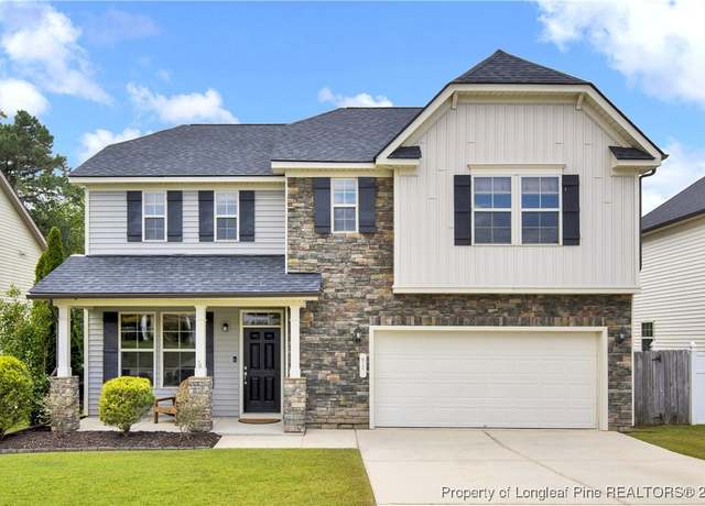 Property at 91 River Oak St, Spring Lake, NC 28390, 3 beds, 2.5 baths