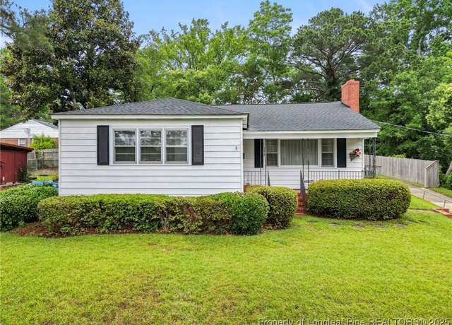 Property at 1918 Rogers Dr, Fayetteville, NC 28303, 3 beds, 2.5 baths
