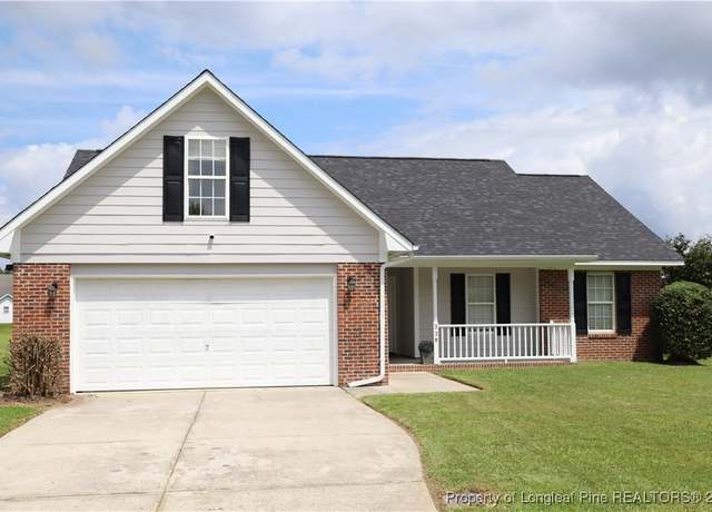 Property at 228 Belle Chase Dr, Raeford, NC 28376, 3 beds, 2 baths