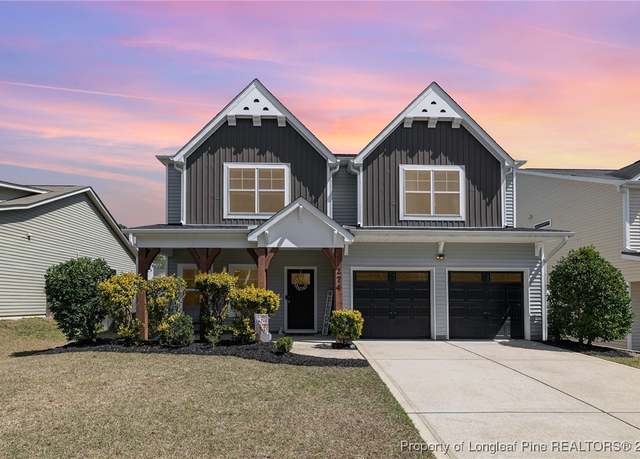 Property at 274 River Oak St, Spring Lake, NC 28390, 5 beds, 2.5 baths