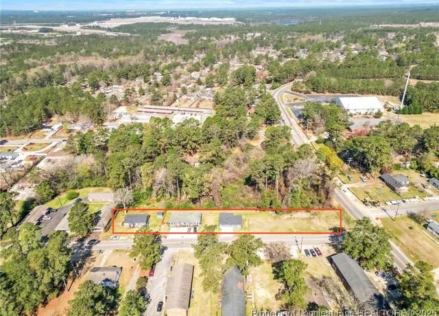 Property at 820 Ridge Rd, Fayetteville, NC 28311
