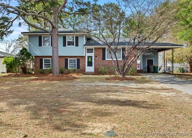 Property at 5823 Fairway Drive Dr, Hope Mills, NC 28348, 3 beds, 2 baths