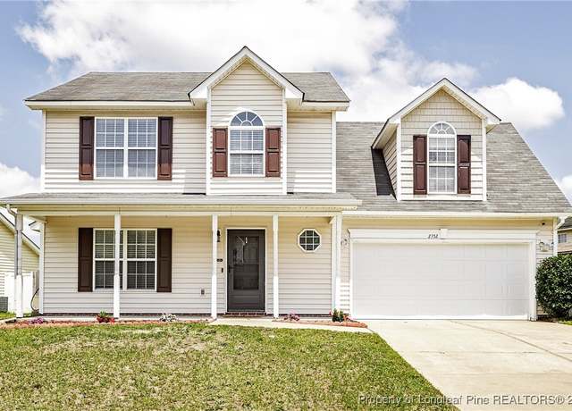 Property at 2352 Gray Goose Loop, Fayetteville, NC 28306, 4 beds, 2.5 baths