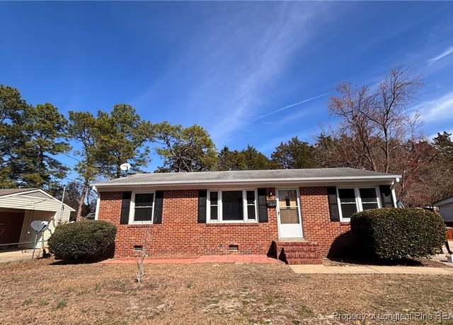 Property at 1809 Wayne Ln, Fayetteville, NC 28304, 3 beds, 2 baths